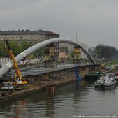 Budowa kładki dla pieszych przez Wisłę - 2010-05-01