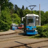 Konstal 105NWr #2324+2305