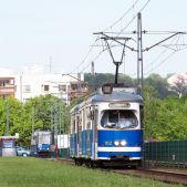 E1 #102+562