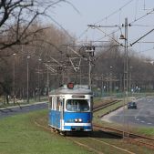 E1 #142