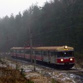 EN57-787