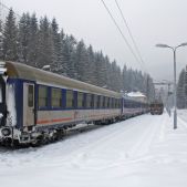 EN57-1823